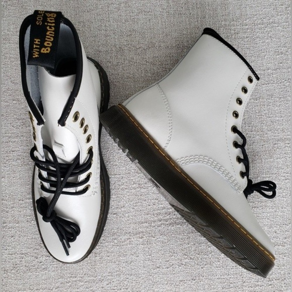 Dr. Martens NEW Zavala Combat Boots White 8